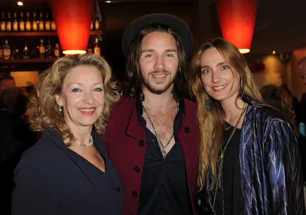 Sandra Ofarim: Die stille Kraft hinter einer außergewöhnlichen Musikerfamilie